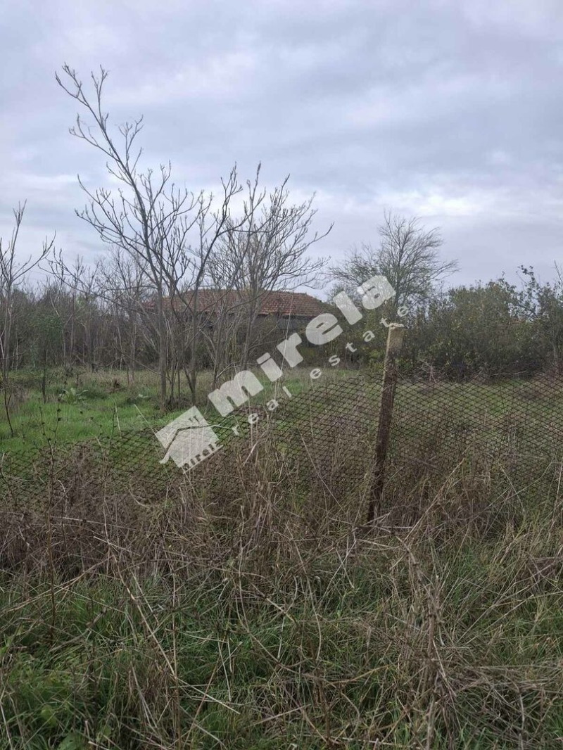 Продава КЪЩА, с. Генерал Инзово, област Ямбол, снимка 2 - Къщи - 52477094