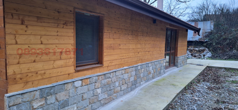 Продава ВИЛА, с. Лъга, област София област, снимка 14 - Вили - 52931484