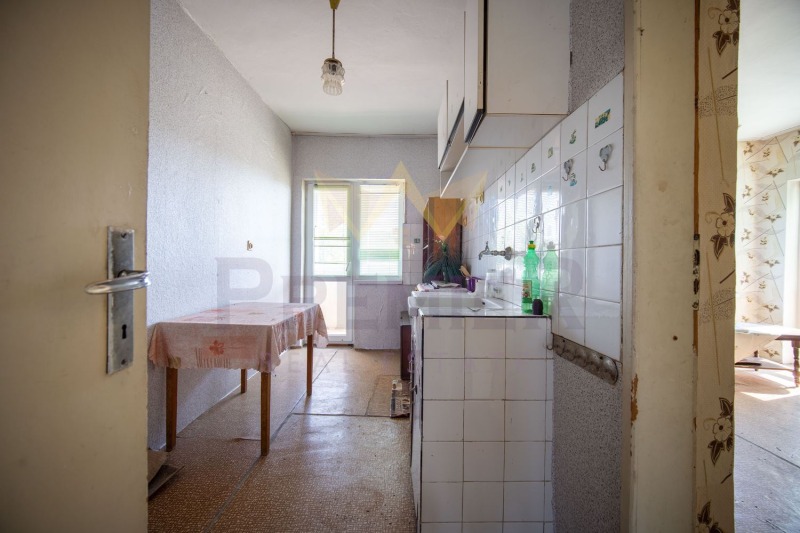 Продава КЪЩА, с. Църква, област Добрич, снимка 7 - Къщи - 53083707