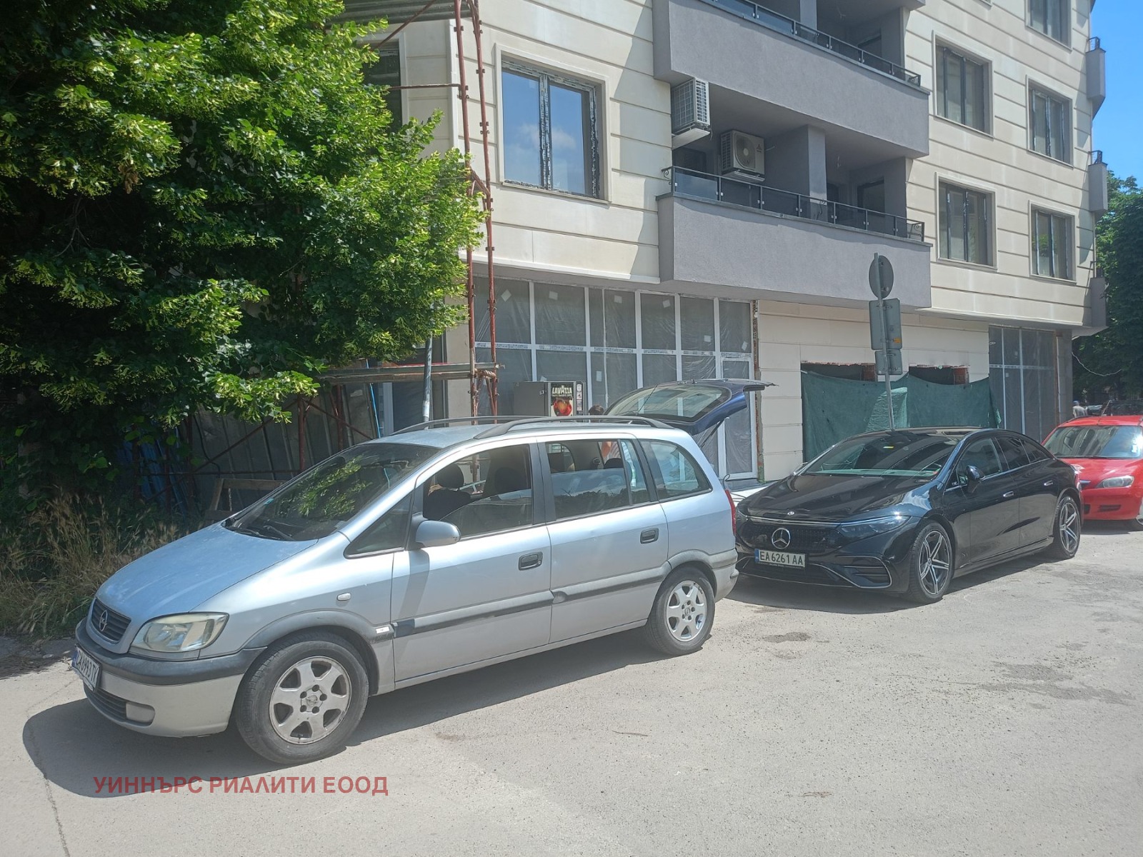 Продава МАГАЗИН, гр. София, Банишора, снимка 3 - Магазини - 54827935