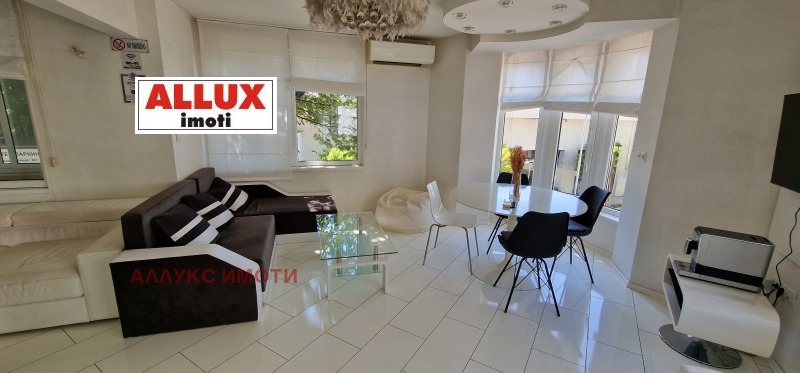 Продава 2-СТАЕН, гр. Русе, Център