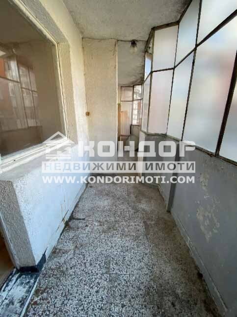 In vendita  2 camere da letto Plovdiv , Vastanicheski , 84 mq | 68626499 - Immagine [10]