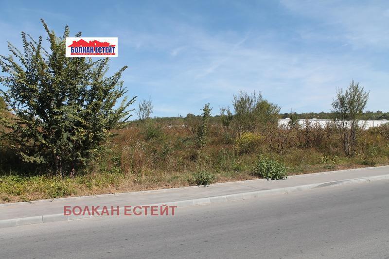 Продава ПАРЦЕЛ, гр. Велико Търново, Промишлена зона - Запад, снимка 3 - Парцели - 43770178