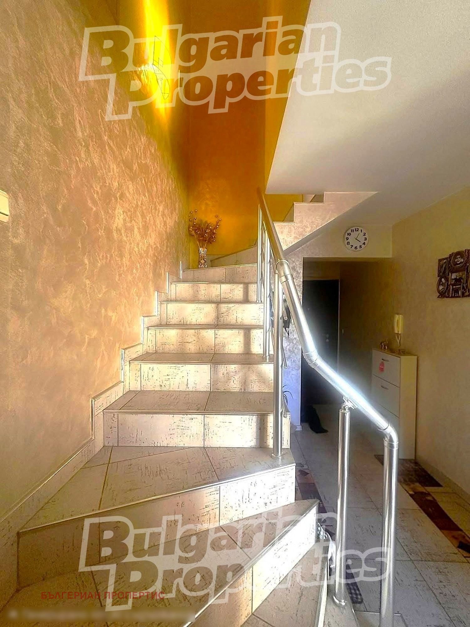 Продава 3-СТАЕН, гр. Шумен, Гривица, снимка 10 - Апартаменти - 54289839