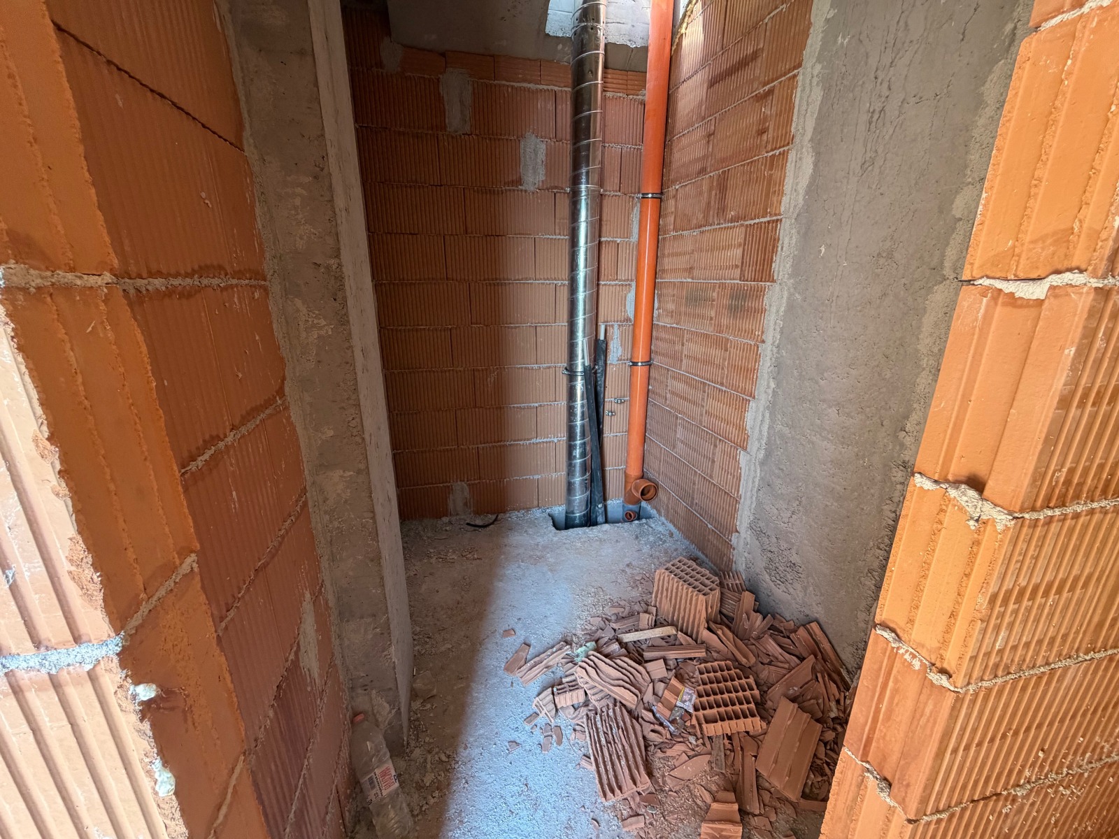 Продава 3-СТАЕН, гр. София, Света Троица, снимка 9 - Апартаменти - 55750398