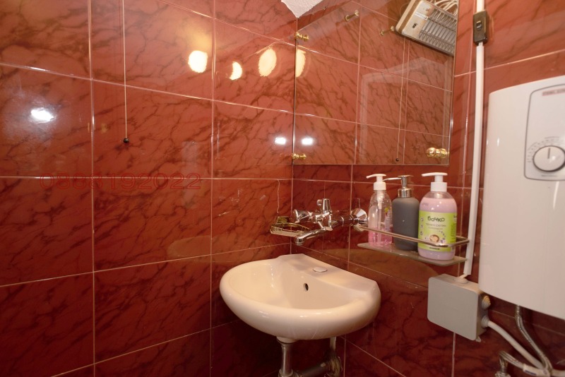 Till salu  2 sovrum Sofia , Lozenec , 100 kvm | 22379099 - bild [11]