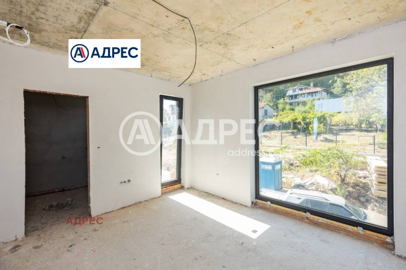 Til salgs  Hus Varna , m-t Manastirski rid , 337 kvm | 31098808 - bilde [16]