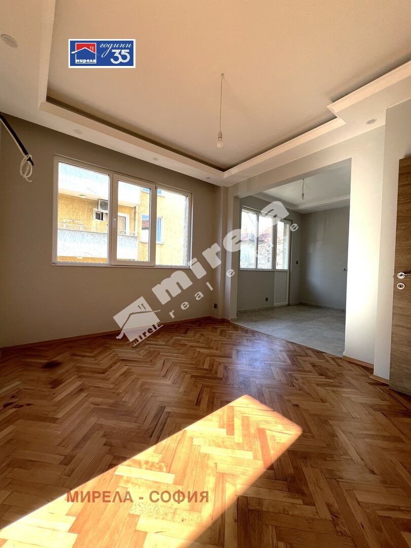 Продава 3-СТАЕН, гр. София, Лозенец, снимка 2 - Апартаменти - 53164646
