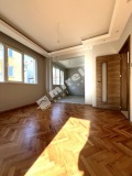 Продава  3-стаен град София , Лозенец , 90 кв.м | 47107738 - изображение [3]