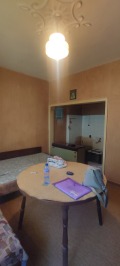 Продава  Етаж от къща област Пловдив , гр. Асеновград , 120 кв.м | 95225023 - изображение [2]