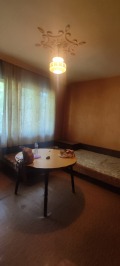 Продава  Етаж от къща област Пловдив , гр. Асеновград , 120 кв.м | 95225023 - изображение [7]