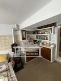 Продава КЪЩА, град Стара Загора, Самара 1 • 225000 € / 440061.75 лв. • 81868074 2
