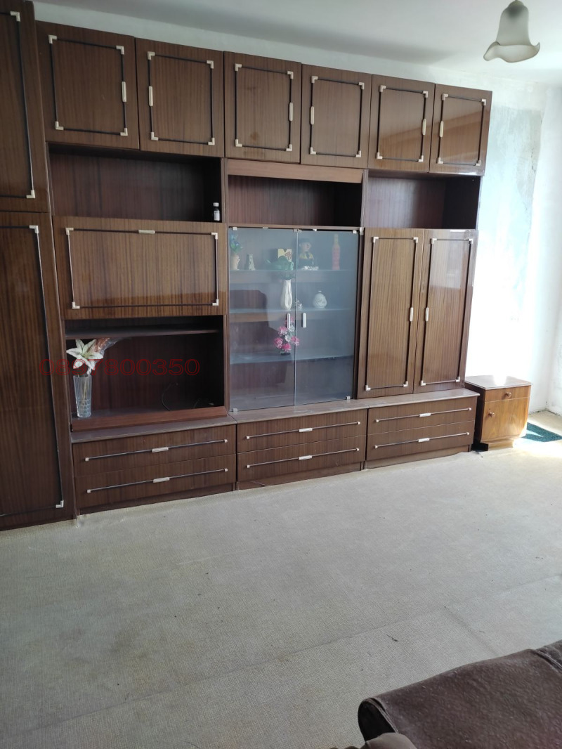 Продава 3-СТАЕН, гр. Гълъбово, област Стара Загора, снимка 2 - Апартаменти - 52797559