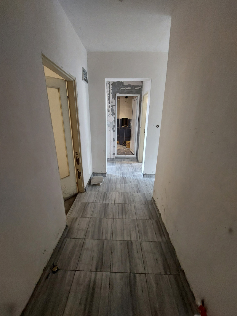 Продава  3-стаен град Стара Загора , Център , 84 кв.м | 78103023 - изображение [7]
