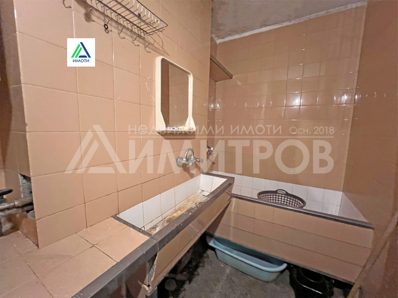 Продава 3-СТАЕН, гр. Нови пазар, област Шумен, снимка 10 - Апартаменти - 53470764