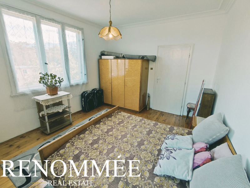 Zu verkaufen  3 Schlafzimmer Sofia , Medizinska akademija , 176 qm | 52124773 - Bild [6]