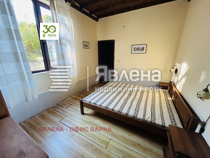 Продава КЪЩА, с. Осеново, област Варна, снимка 17 - Къщи - 48524965