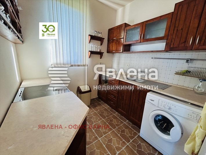 Продава КЪЩА, с. Осеново, област Варна, снимка 13 - Къщи - 48524965