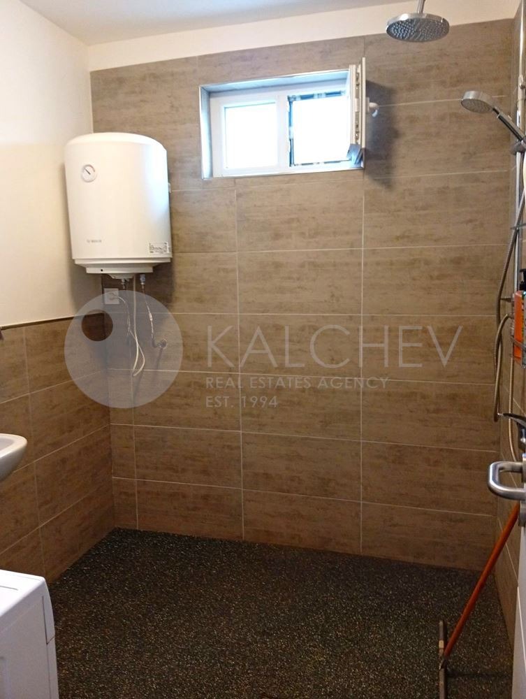Продава КЪЩА, с. Шкорпиловци, област Варна, снимка 17 - Къщи - 56193386