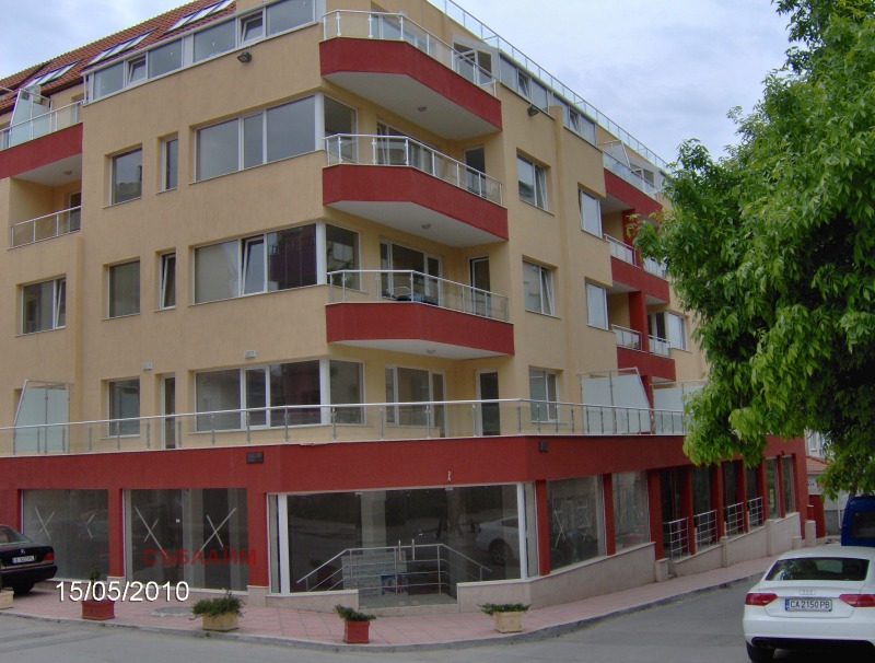 Продава ГАРАЖ, ПАРКОМЯСТО, гр. Варна, Трошево, снимка 2 - Гаражи и паркоместа - 52635403