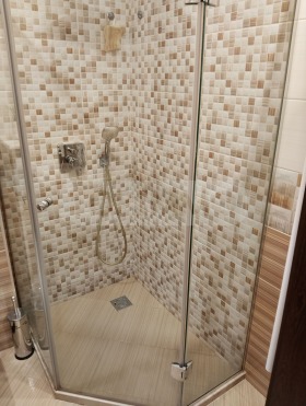 1 quarto Vazrajdane 1, Varna 12