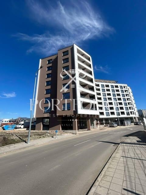 Продава  2-стаен град Бургас , Славейков , 70 кв.м | 36005371