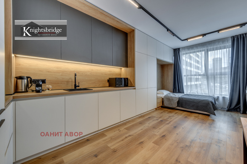 En venta  1 dormitorio Sofia , Tsentar , 92 metros cuadrados | 76799311