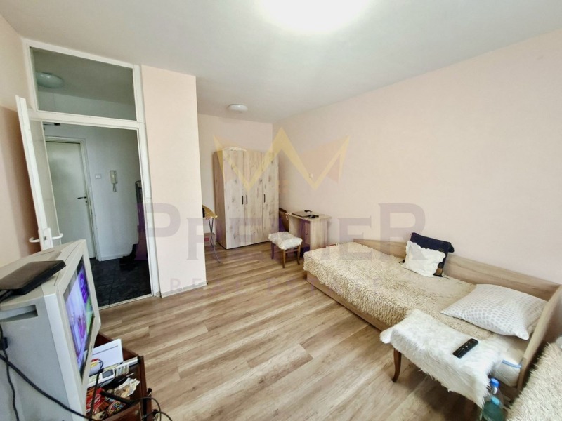 Продава 2-СТАЕН, гр. Варна, Владислав Варненчик 2, снимка 2 - Апартаменти - 52989017