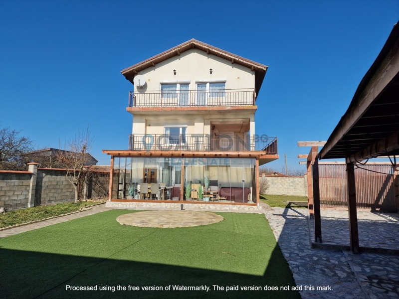 Till salu  Hus region Dobrich , Bojurec , 234 kvm | 73630060