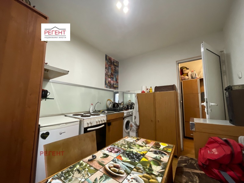 Till salu  Hus region Gabrovo , Sevlievo , 270 kvm | 35268344 - bild [5]