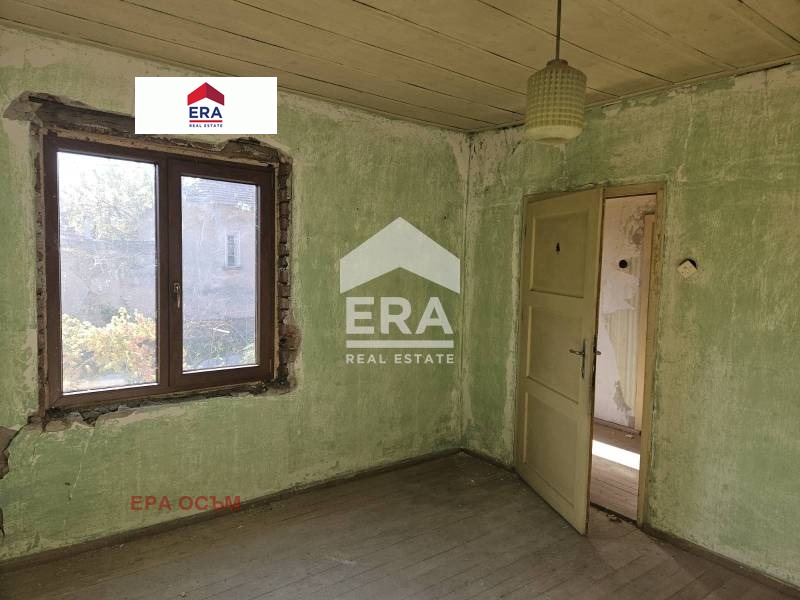 Продава КЪЩА, с. Слатина, област Ловеч, снимка 5 - Къщи - 52410634