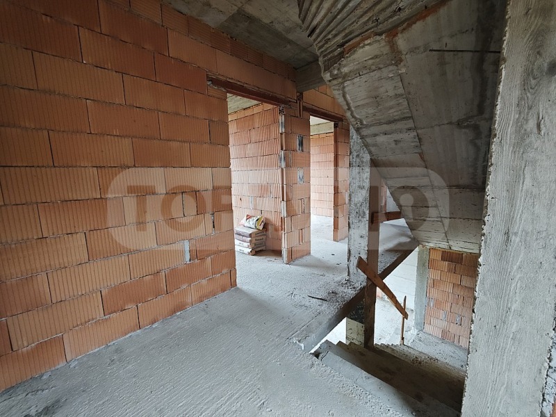 Продава КЪЩА, гр. Варна, м-т Ален мак, снимка 3 - Къщи - 52549264