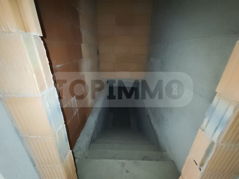 Продава КЪЩА, гр. Варна, м-т Ален мак, снимка 12 - Къщи - 52549264