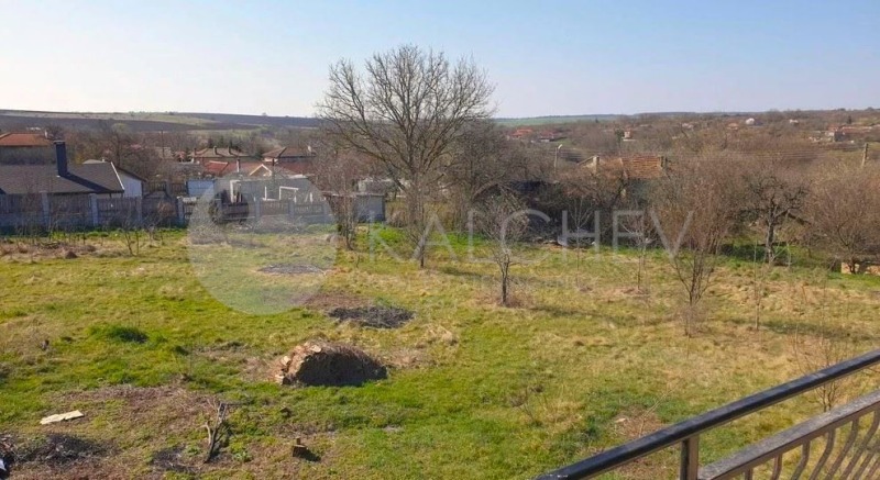 Продава КЪЩА, с. Николаевка, област Варна, снимка 3 - Къщи - 52624069