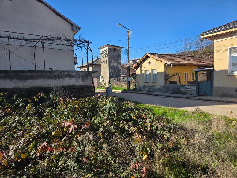 Продава КЪЩА, с. Врабево, област Ловеч, снимка 14 - Къщи - 52773260