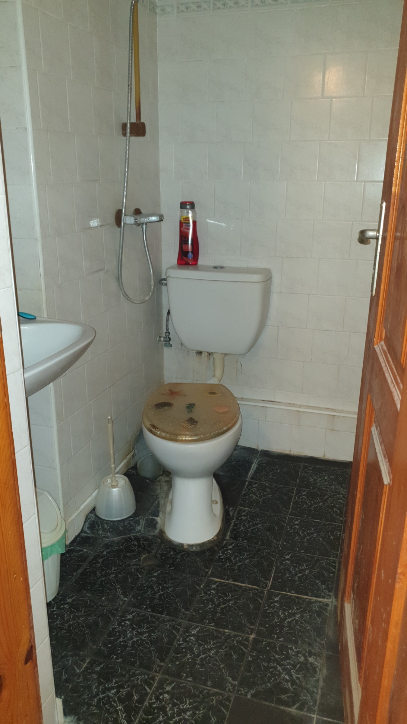 Продава ЕТАЖ ОТ КЪЩА, гр. Велико Търново, Акация, снимка 8 - Етаж от къща - 54791925
