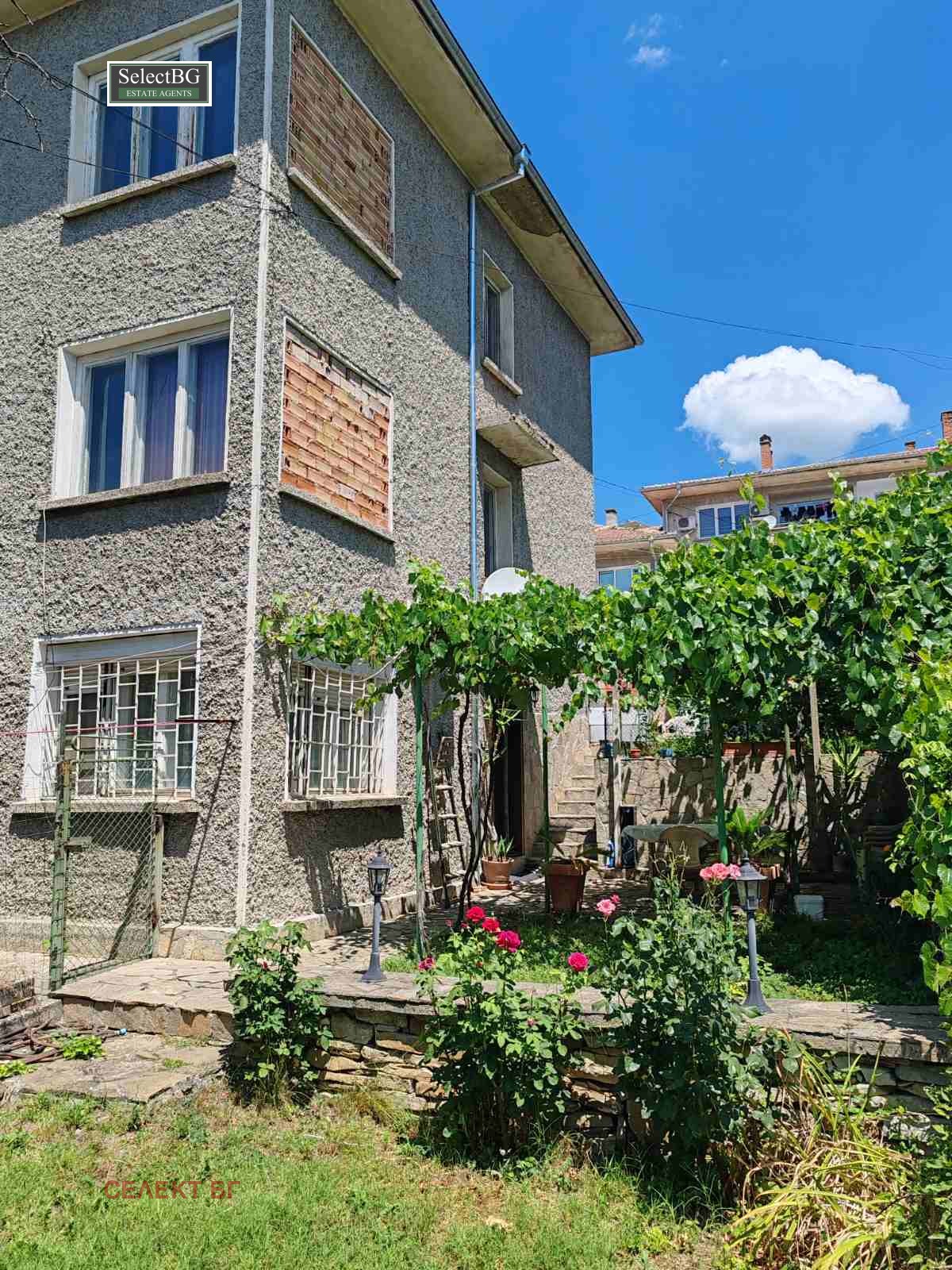 Продава ЕТАЖ ОТ КЪЩА, гр. Велико Търново, Акация, снимка 17 - Етаж от къща - 54791925