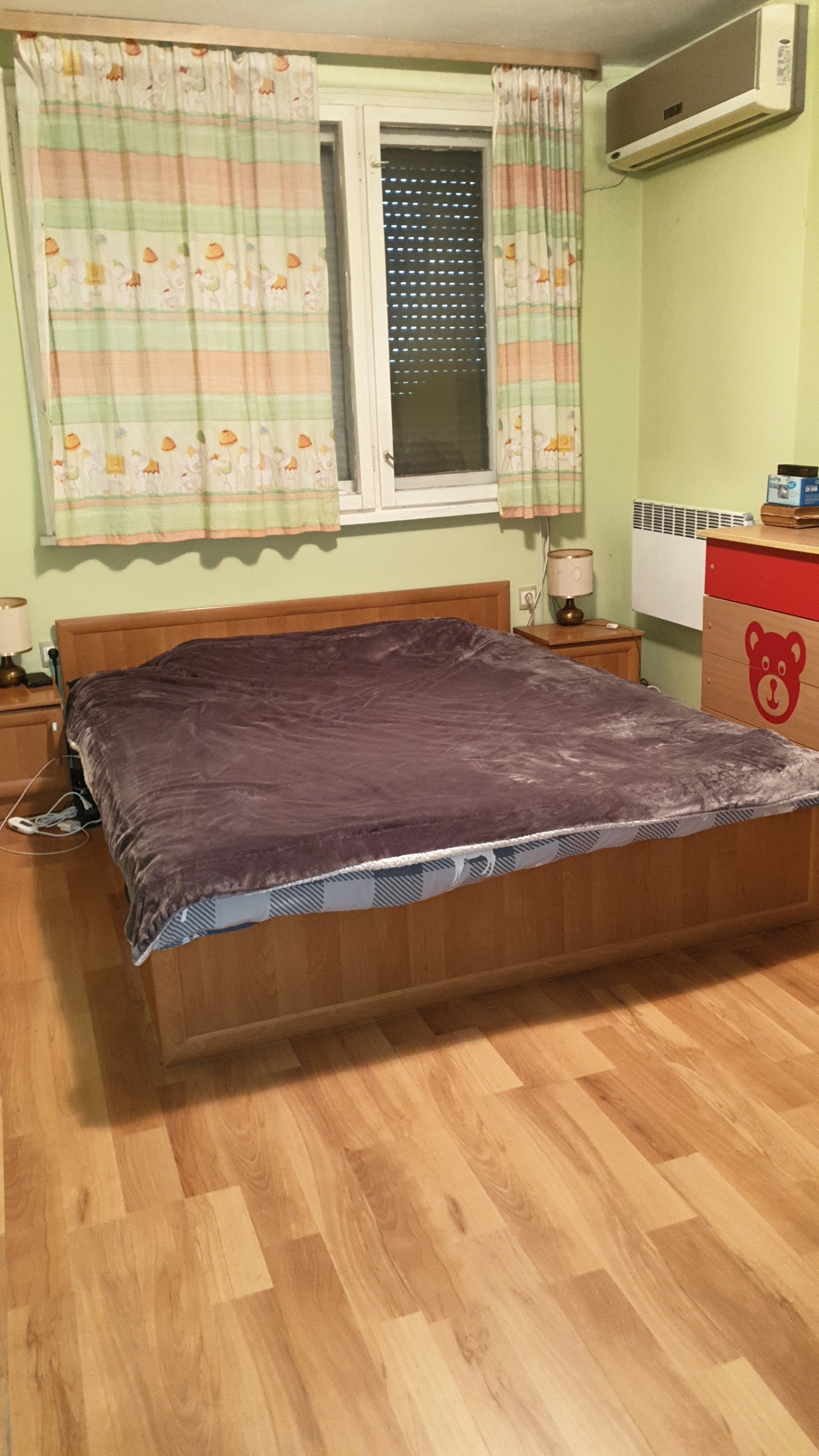 Продава ЕТАЖ ОТ КЪЩА, гр. Велико Търново, Акация, снимка 3 - Етаж от къща - 54791925
