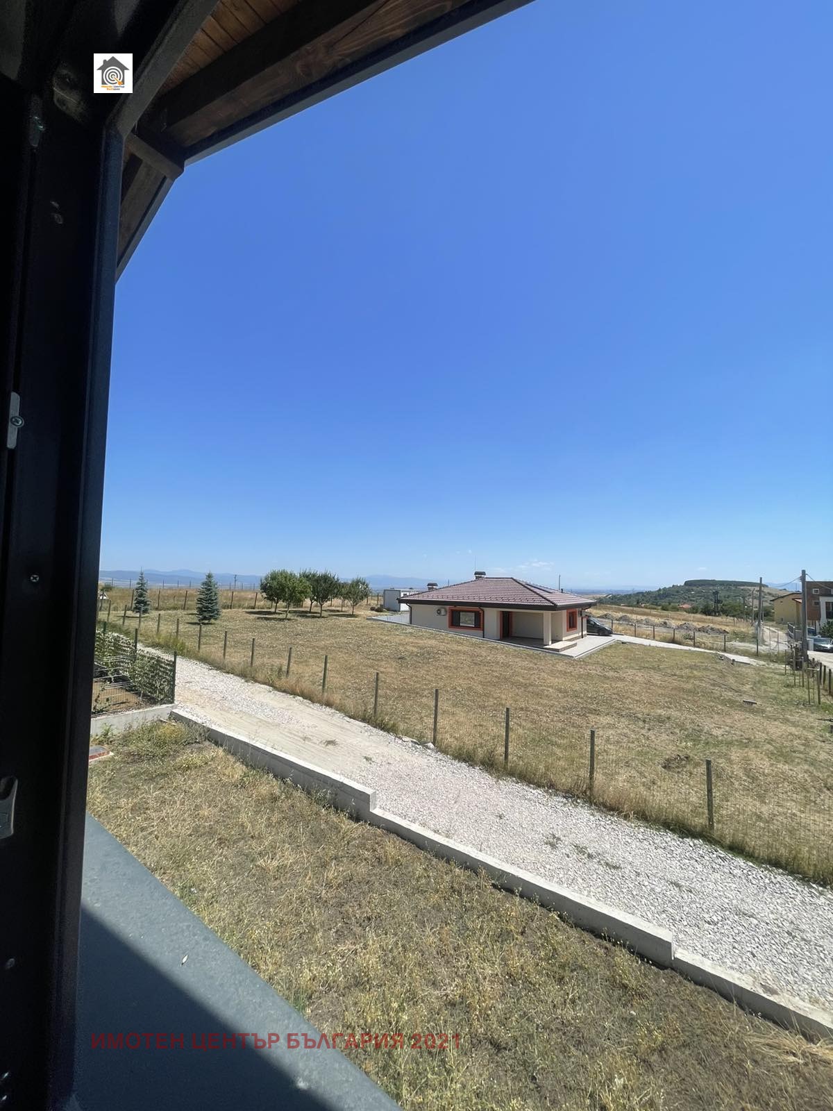Продава КЪЩА, с. Пожарево, област София област, снимка 16 - Къщи - 55729303