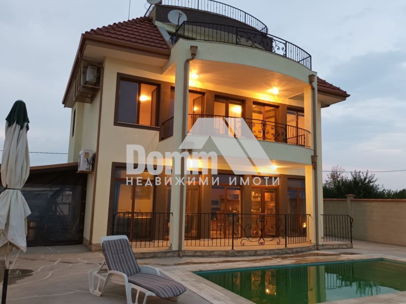 Продава КЪЩА в област Добрич, с. Топола - 294 кв.м / 420 000 € » 821 448.60 лв., ДОММ