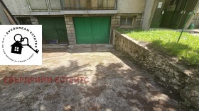 3 soveværelser Bankya, Sofia 11