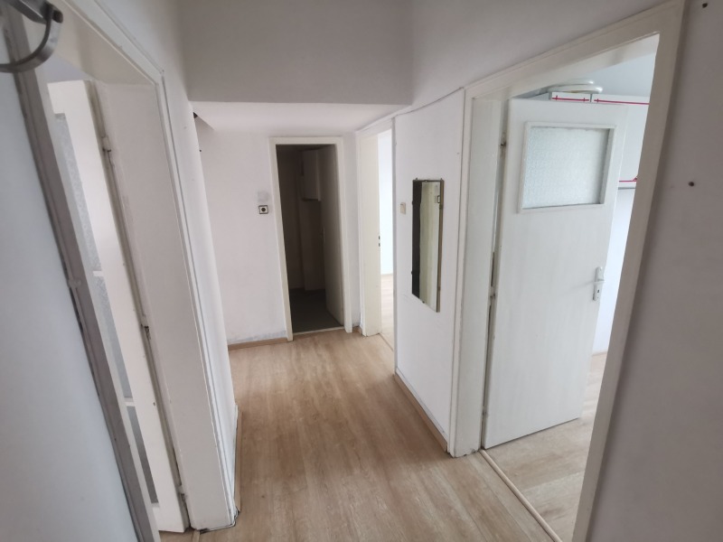 Продава  3-стаен град Бургас , Център , 97 кв.м | 82002534 - изображение [5]