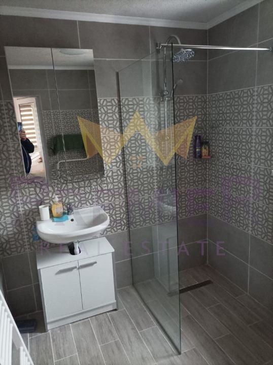Продава КЪЩА, с. Славеево, област Добрич, снимка 5 - Къщи - 54789898