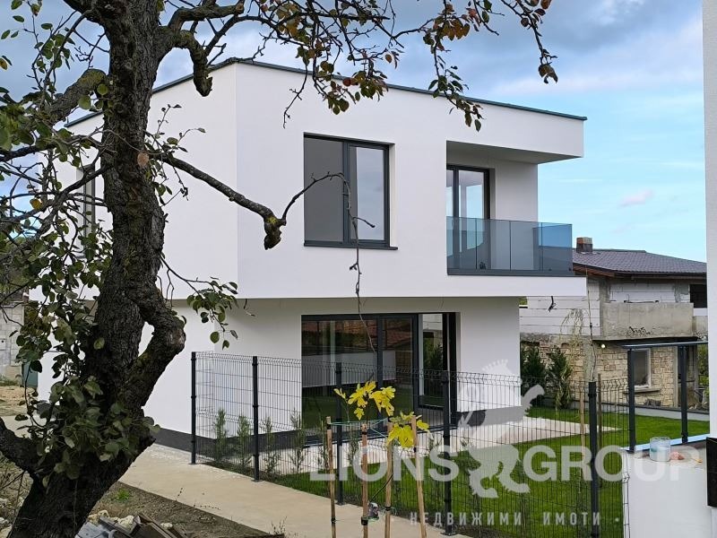 Продава КЪЩА, гр. Варна, м-т Манастирски рид, снимка 2 - Къщи - 55118613