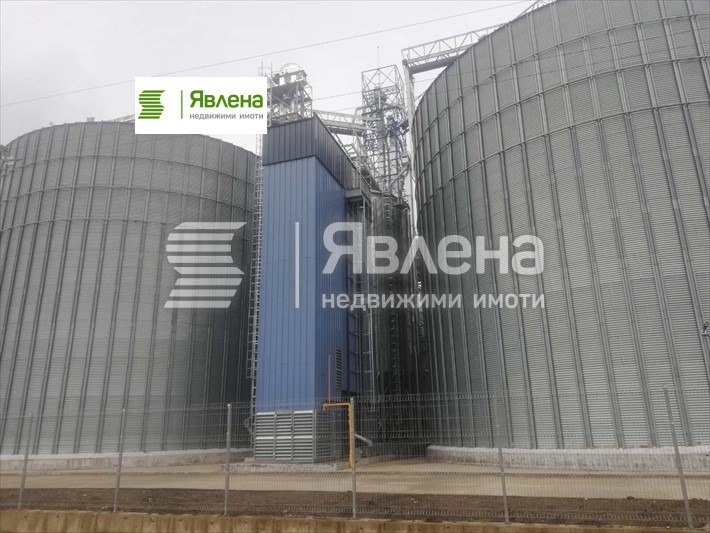 Продава ПРОМ. ПОМЕЩЕНИЕ, гр. Нови пазар, област Шумен, снимка 6 - Производствени сгради - 55317267