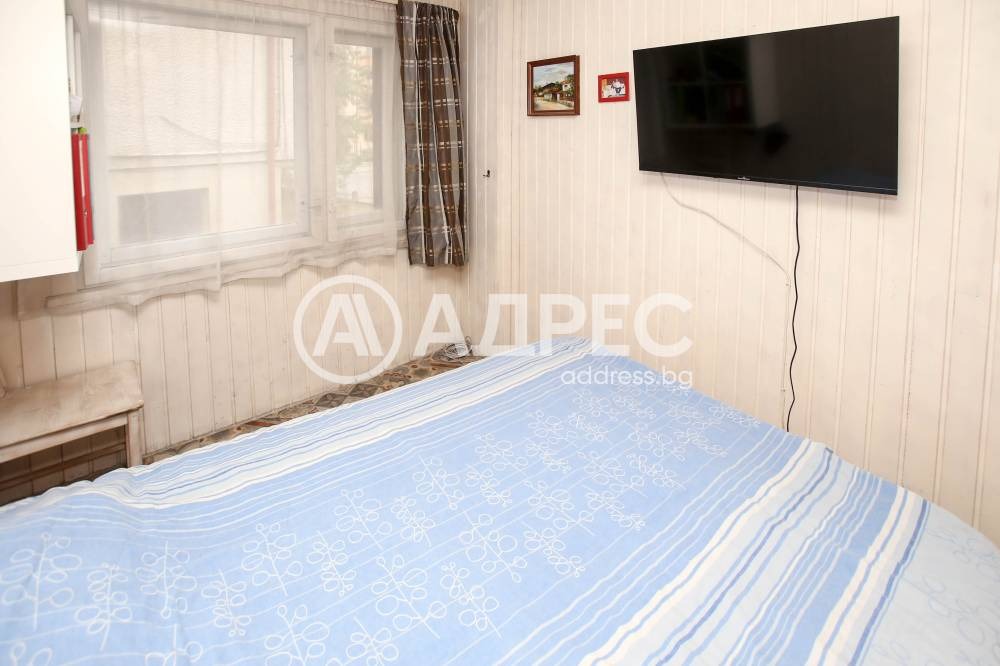 Продава КЪЩА, гр. София, Орландовци, снимка 6 - Къщи - 54110832