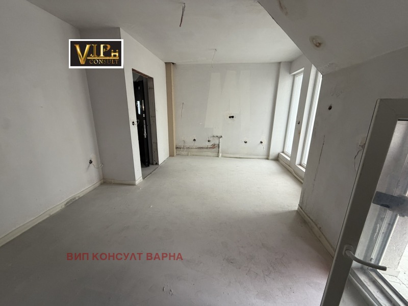 Продава 2-СТАЕН в град Варна, Лятно кино Тракия - 61 кв.м / 138 015 € » 269 933.88 лв., ВИП КОНСУЛТ ВАРНА