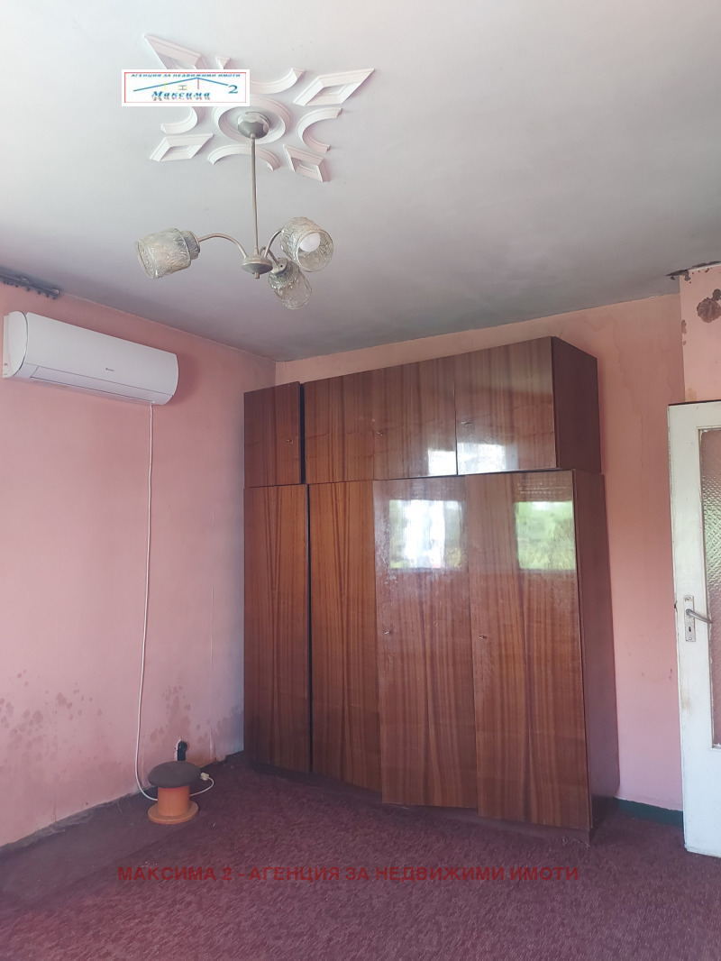 Продава  1-стаен град Плевен , Дружба 1 , 40 кв.м | 51493268 - изображение [2]