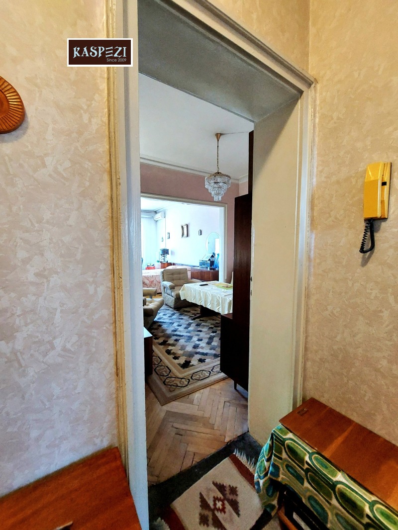 Продава 2-СТАЕН, гр. София, Център, снимка 4 - Апартаменти - 53250475