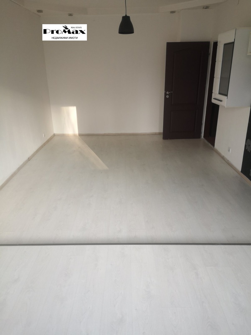 À venda  2 quartos Sofia , Ilinden , 90 m² | 33817128 - imagem [3]